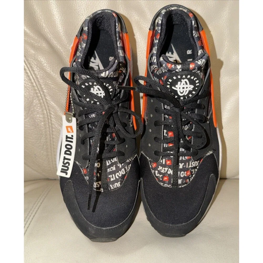 Nike Air Huarache  Men’s Size 12 Black Orange AT5017 Just Do It